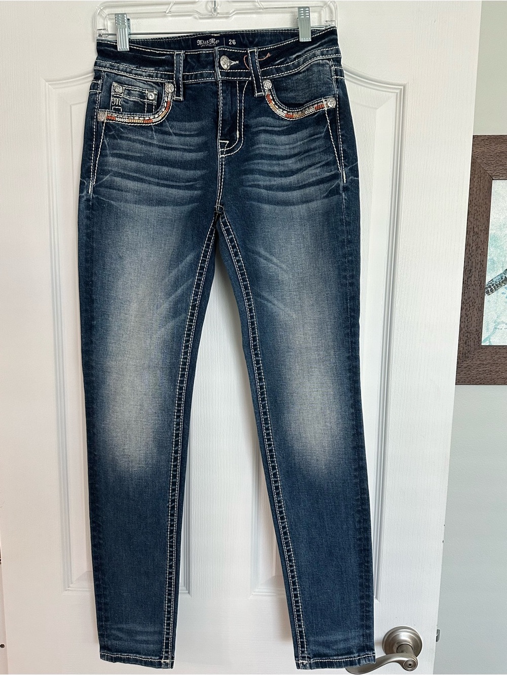 Miss Me BRAND NEW Hailey Dark Wash Skinny Jeans with Distressed Fading